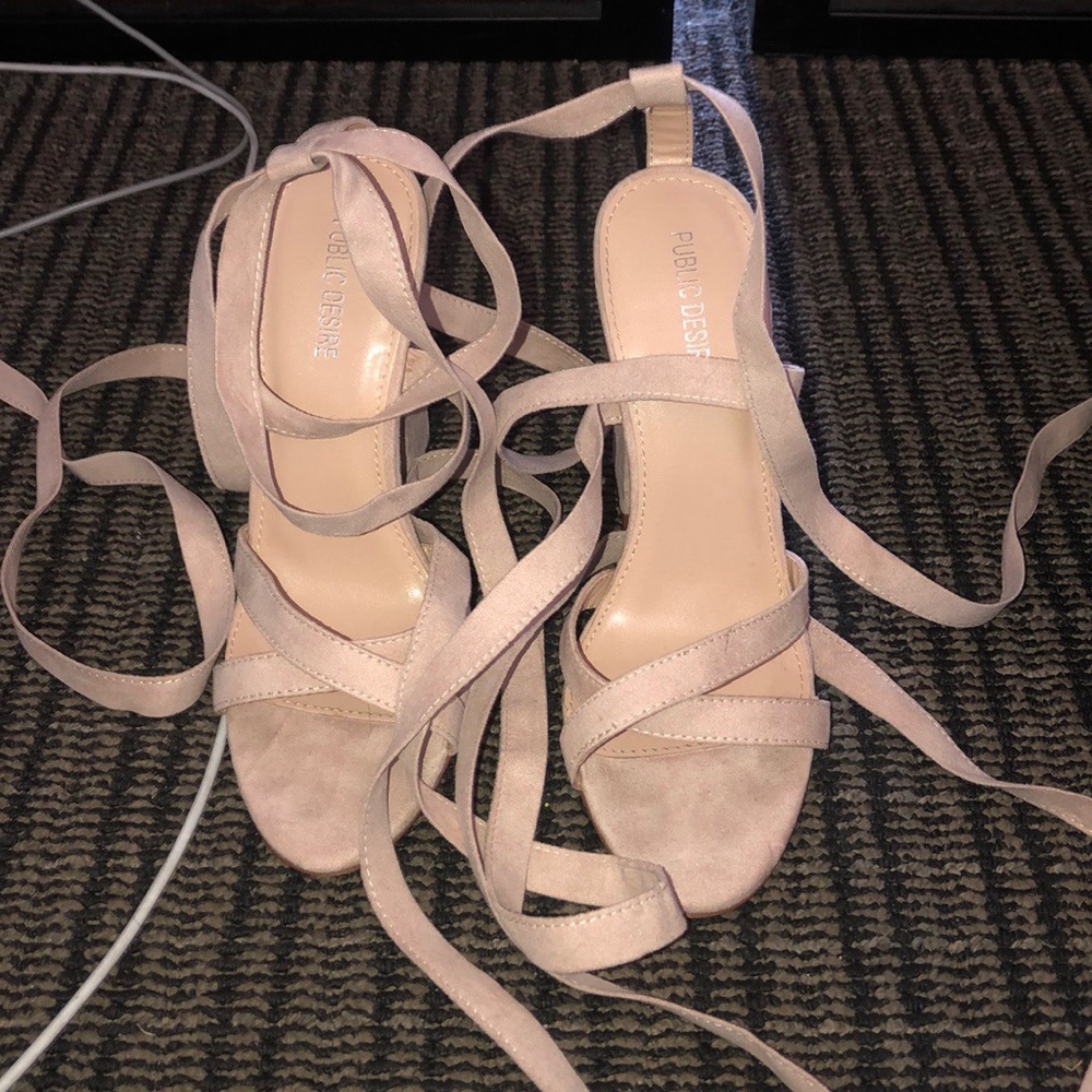 LACE UP HEELS IN NUDE FAUX SUEDE